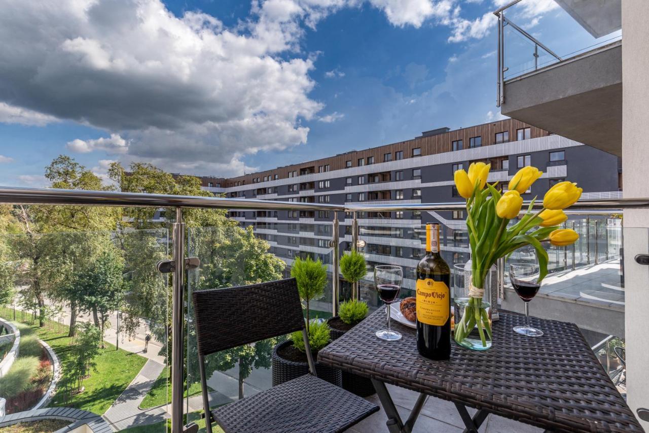 Apartament Mateo Inn Cracóvia Exterior foto